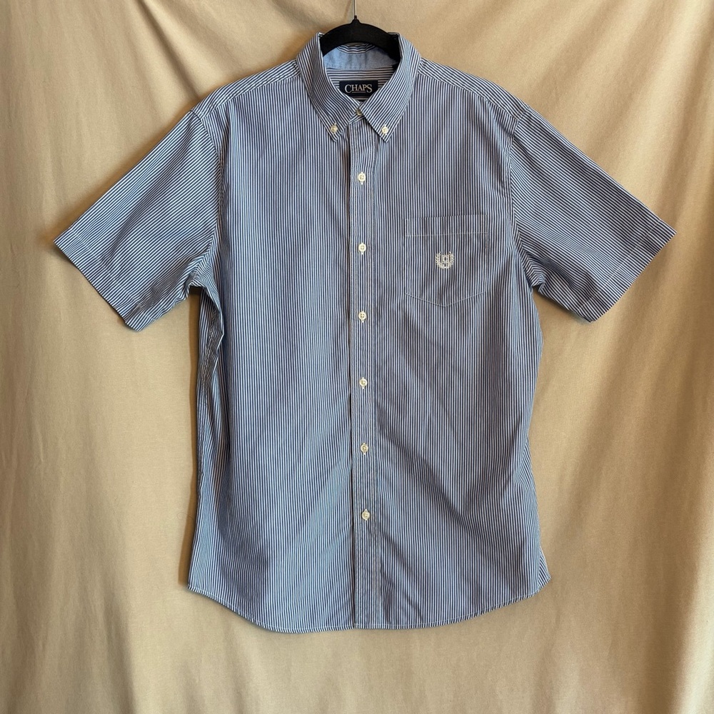 Chaps Men’s M Easy Care Navy/White Striped Casual Short Sleeve Shirt